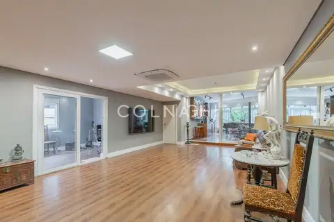 Apartamento em Moinhos de Vento
