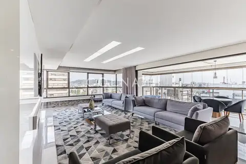 Apartamento em Petrópolis