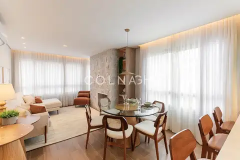 Apartamento em Mont Serrat