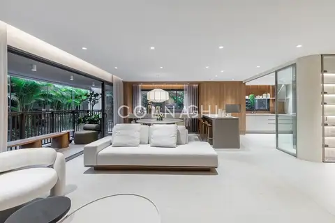 Apartamento em Mont Serrat