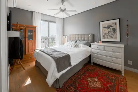 Apartamento · 2 dormitórios em Petrópolis — miniatura 16